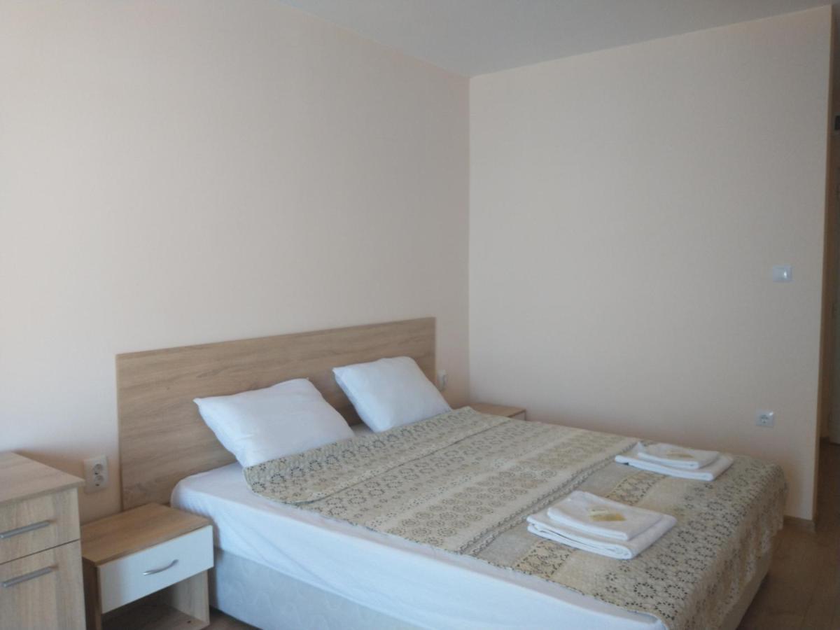 Aura Family Hotel Ravda ภายนอก รูปภาพ